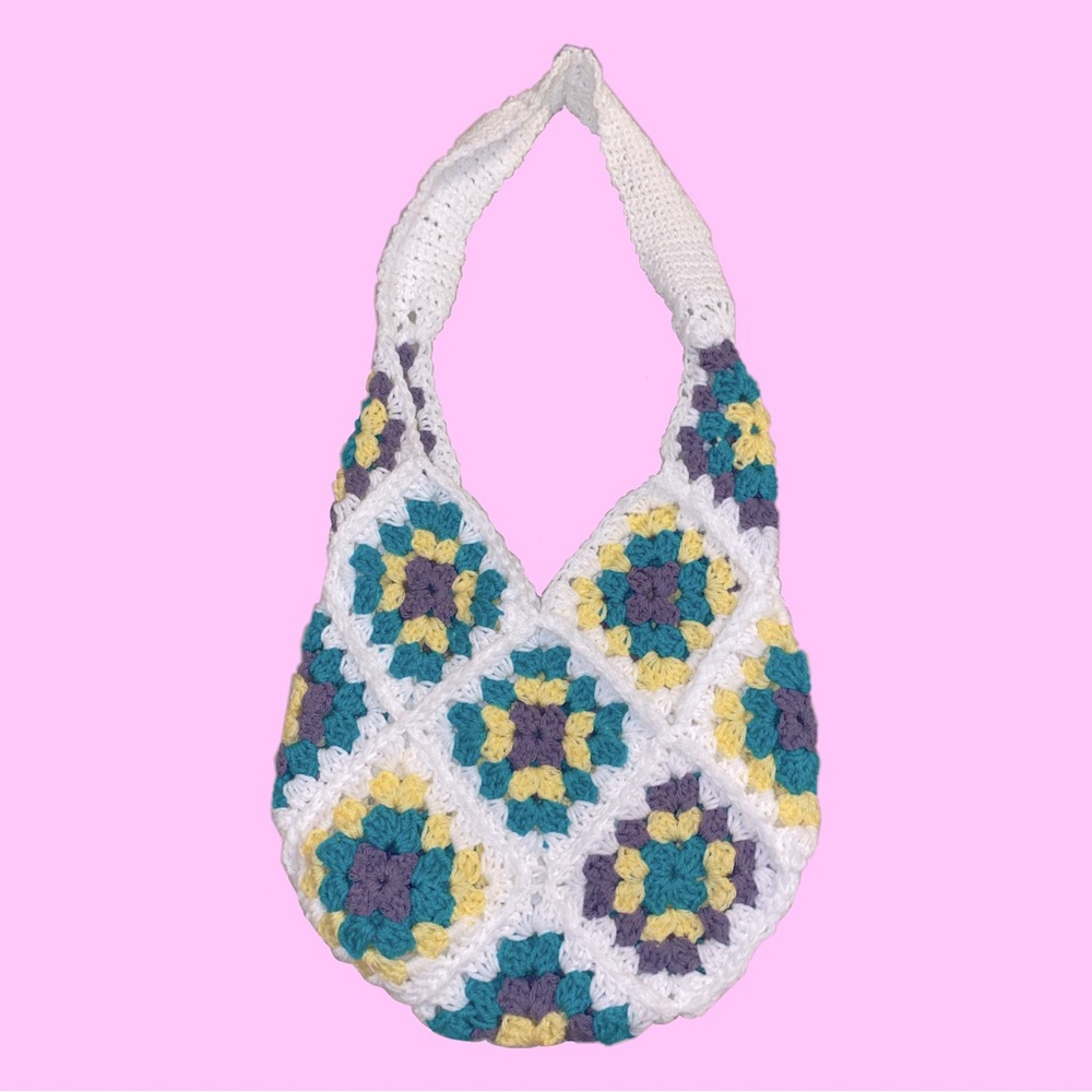 Granny square purse